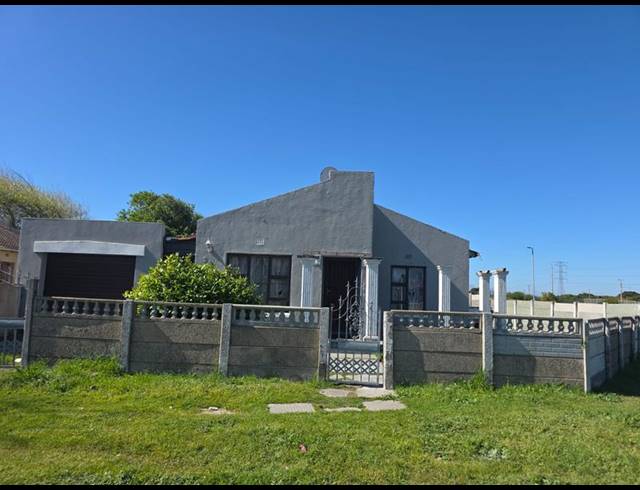 4 BEDROOM HOUSE FOR SALE IN MANDALAY
